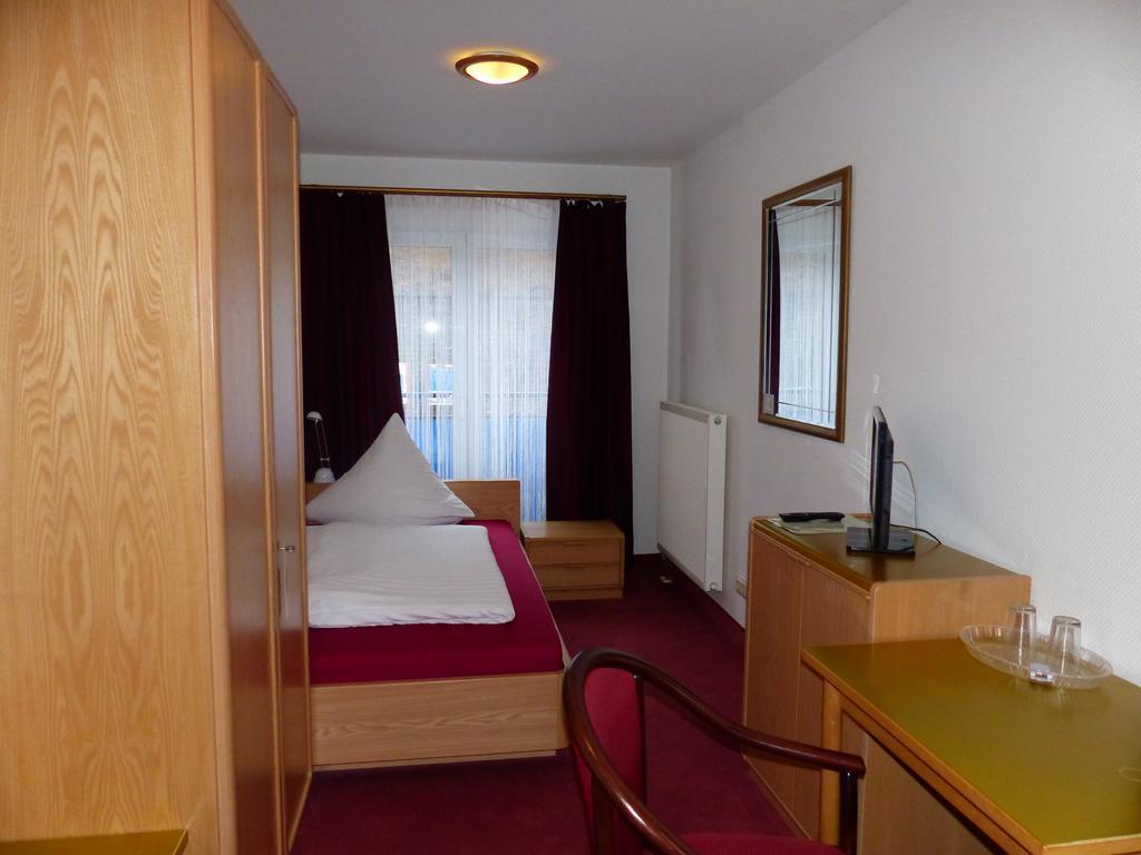 Hotel Aggertal Gummersbach Exterior photo