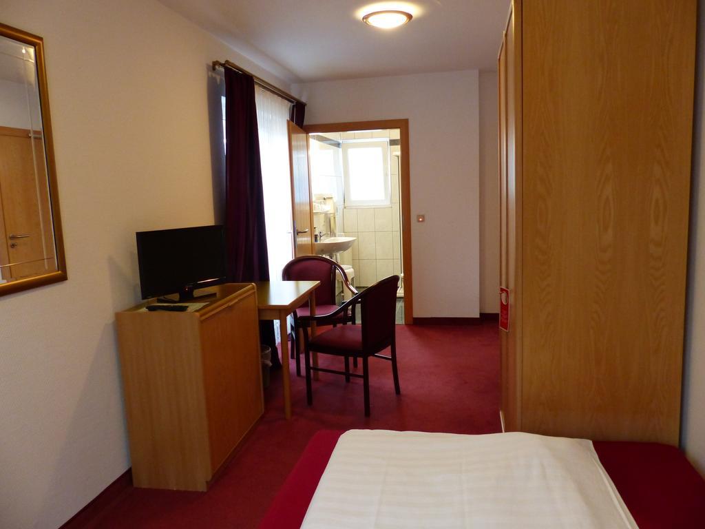 Hotel Aggertal Gummersbach Exterior photo